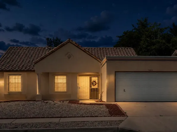 7604 Elderwood Dr NW, Albuquerque, NM 87120