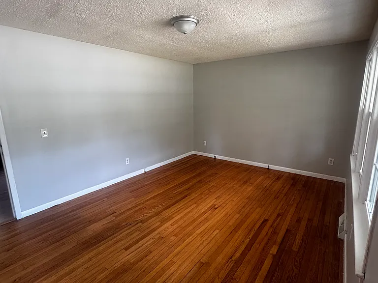 245 Springdale Hghts Rd — Photo 7