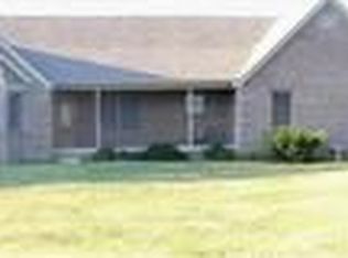 608 Ardery Rd, Paris, KY 40361