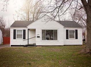 2533 Greenvale Rd, Cleveland, OH 44121