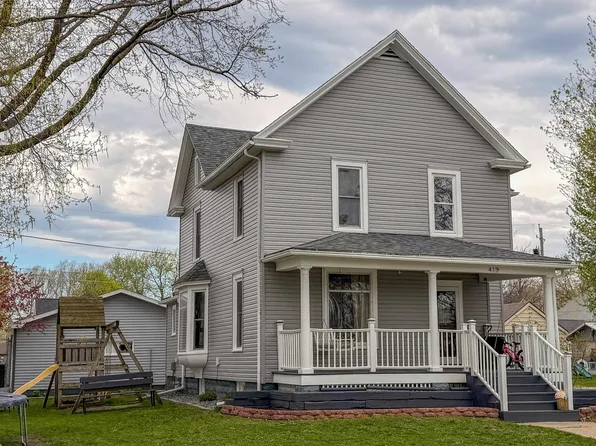 419 3rd St SE, Hampton, IA 50441