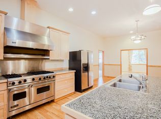 825 NE Mount Mystery Loop, Poulsbo, WA 98370