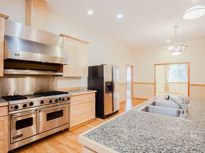 825 NE Mount Mystery Loop, Poulsbo, WA, 98370