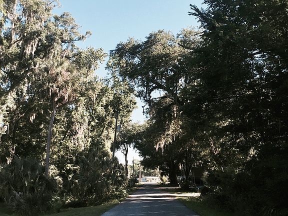 4th image of 2597 County Road 426f