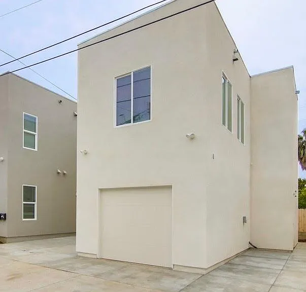532 & 1/2 Cesar E Chavez Pkwy #1/2 — Photo 11