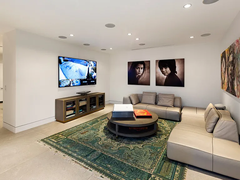 2630 Eden Pl — Photo 10