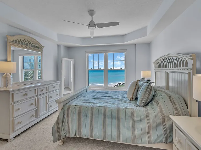 2700 Ocean Dr #300 — Photo 15