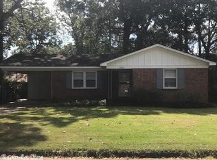 2306 W 39th Ave, Pine Bluff, AR 71603