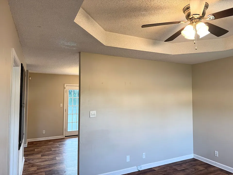 258 Golden Pond Ave