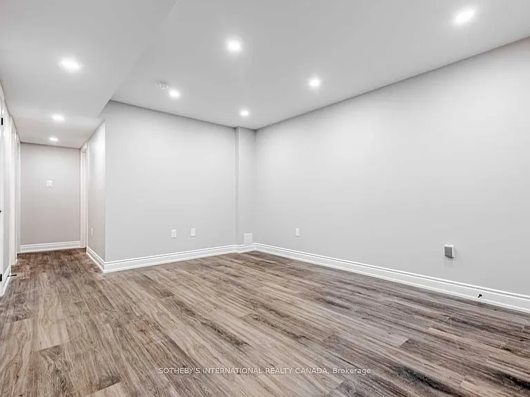 36 Quinton Rdg #BASEMENT — Photo 8