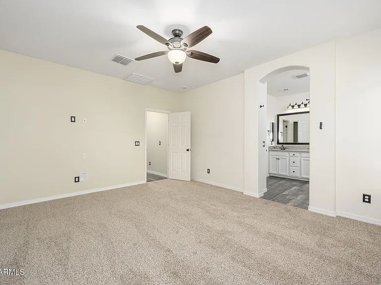 538 W Gum Tree Ave — Photo 1