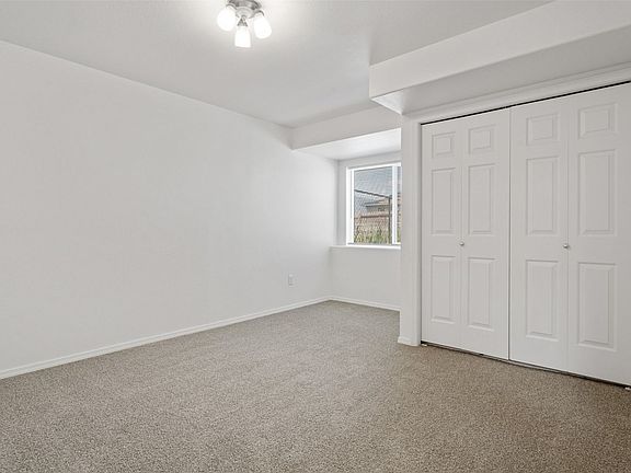 5th image of 219 & 221 Turner St #221
