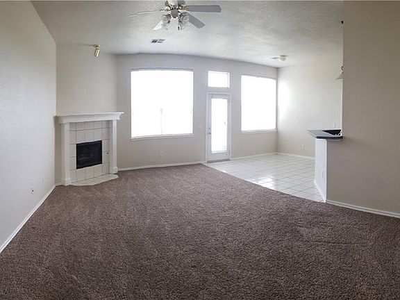 2nd image of 2604 Southern Hills Dr