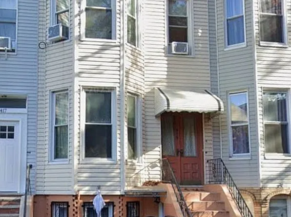 419 36th St, Brooklyn, NY 11232