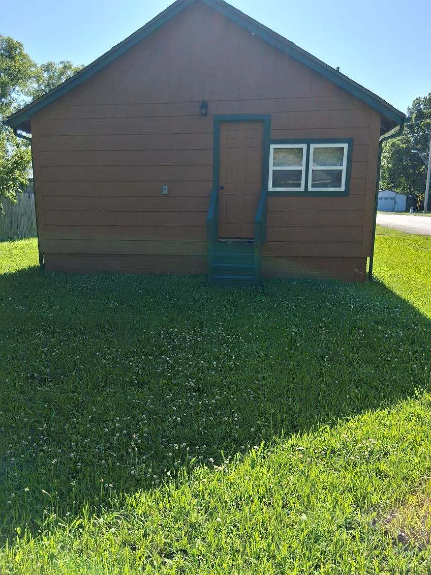 1 bed, 500 sqft, $900 — Photo 3