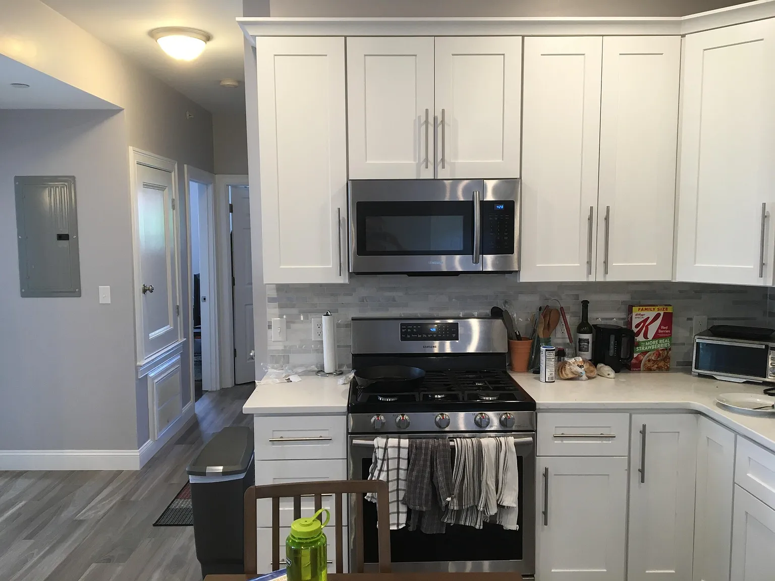 4 bed, 2.0 bath, $5,000 — Photo 3