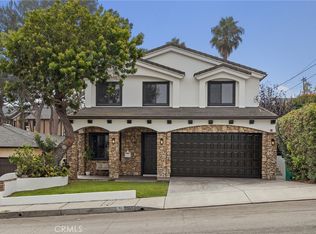 1154 2nd St, Manhattan Beach, CA 90266