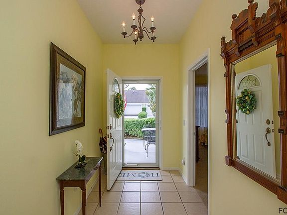 2nd image of 31 Veranda Way Unit 31