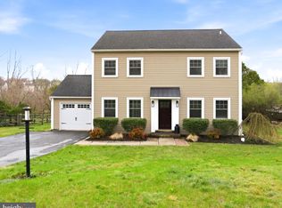 2306 Cassard Cir, Gilbertsville, PA 19525