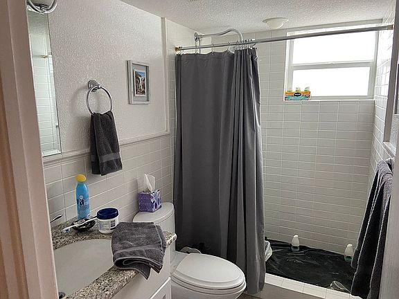 3rd image of 9501 E Bay Harbor Dr APT 2A