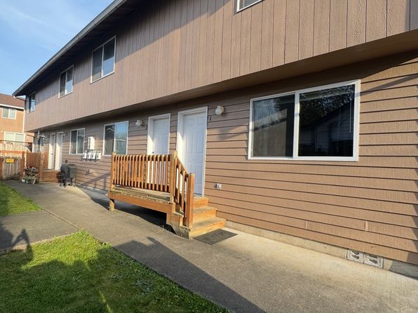 184 S 4th St APT 3