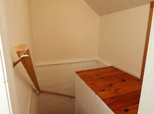 102 E Chestnut Hill Rd, Montague, MA 01351