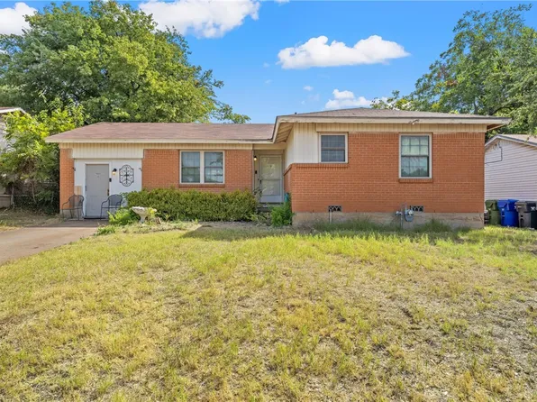 1813 La Porte Dr, Waco, TX 76710