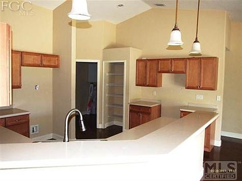 3rd image of 1808 SW 48th Ter