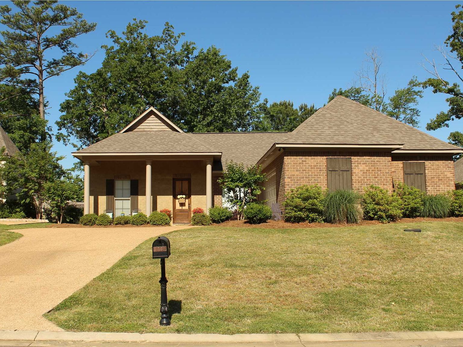 602 Pinebrook Pl, Brandon, MS 39047 Zillow