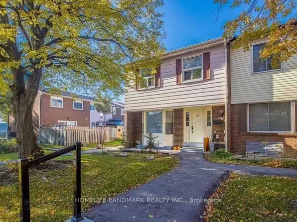 1500 Sandhurst Cir #24, Toronto, ON M1V 1C7