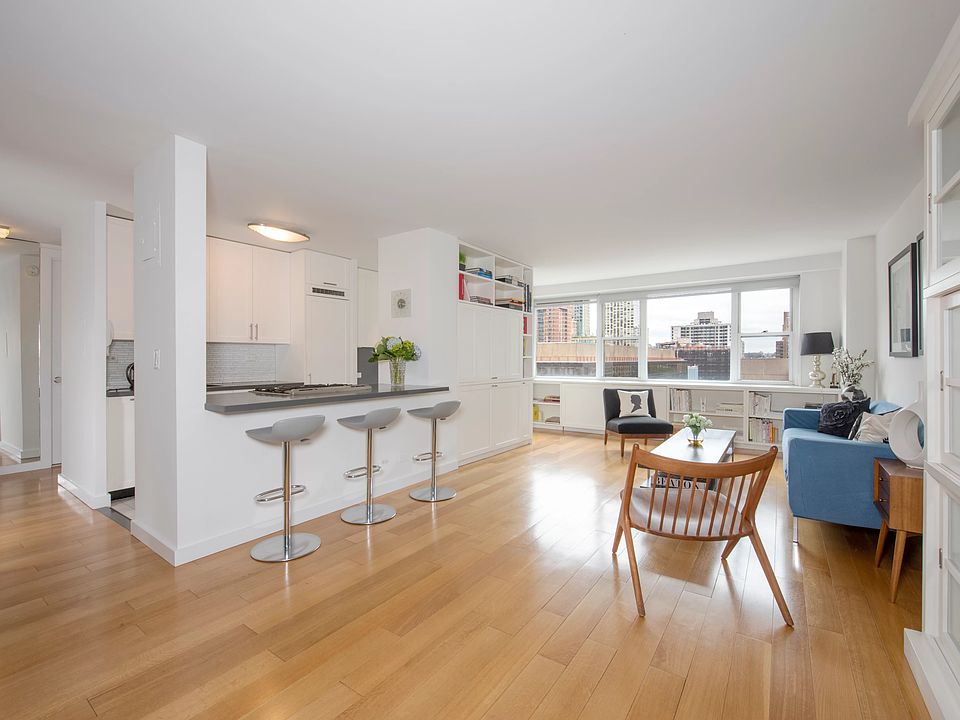 1st image of 165 W 66th St APT 7C