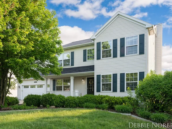 6760 Avalon Dr SE, Caledonia, MI 49316