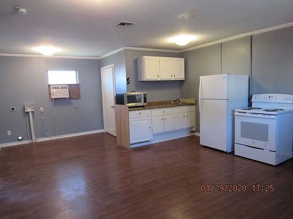 2nd image of 1563 18th St #A