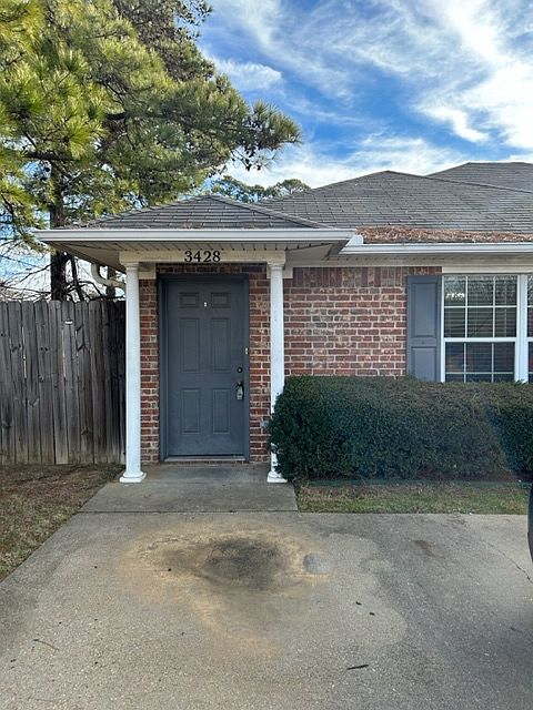 1st image of 3428 Parish Cir