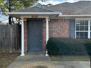 3428 Parish Cir, Texarkana, AR 71854