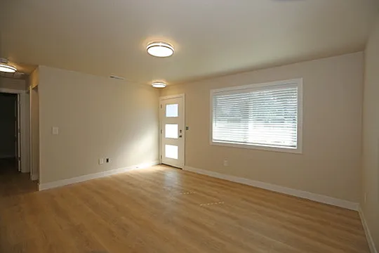 1115-1117 West St #2-4 — Photo 6