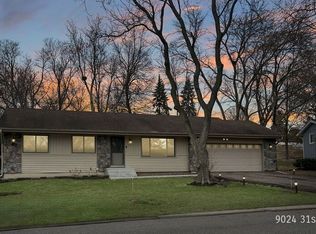 9024 31st Ave N, New Hope, MN 55427