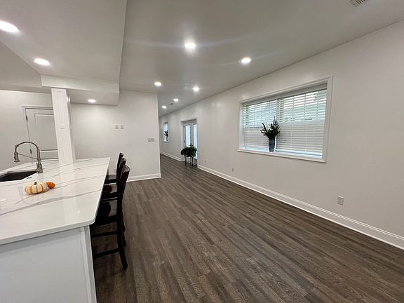2nd image of 7608 Lisle Ave