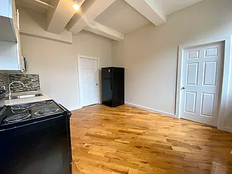 Rented by City Connections Realty