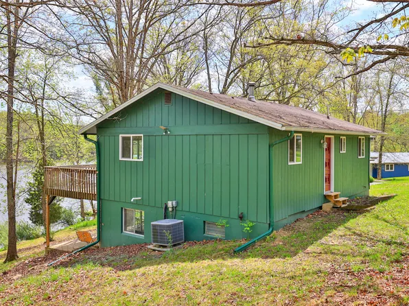 474 Lakeview Dr, Falmouth, KY 41040