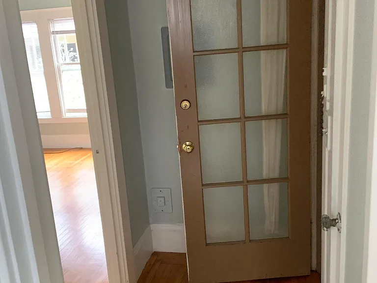 2535 Regent St #7 — Photo 15