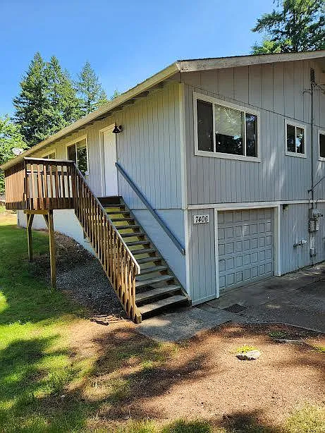 7406 37th Ave SE — Photo 2