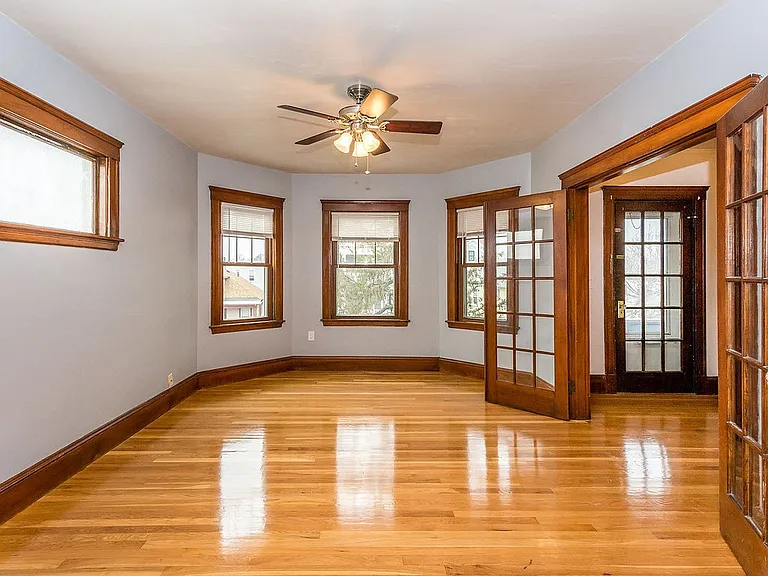 702 Adams St #1 — Photo 4