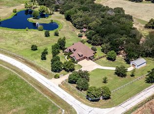 300 Spring Mountain Rd, Crossroads, TX 76227