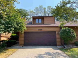 933 E Windfield Pl, Appleton, WI 54911