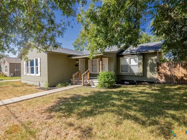 1110 Buena Vista Ave, Victoria, TX 77901