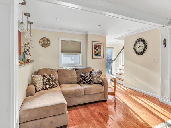 stamford-connecticut-177187067 picture