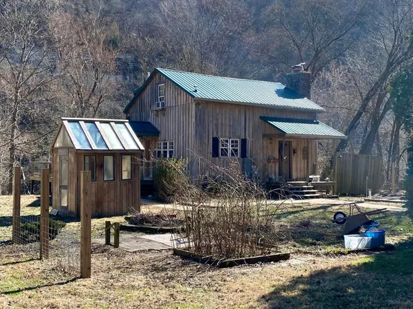 300 Palisades Rd, Harrodsburg, KY 40330