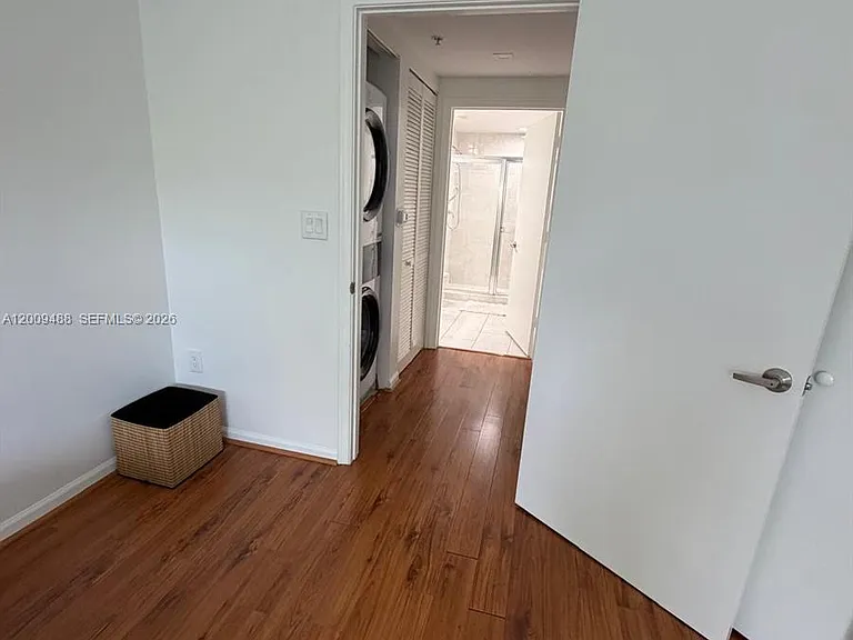 18800 NE 29th Ave #302 — Photo 23