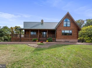 447 Fable Rd, Hedgesville, WV 25427